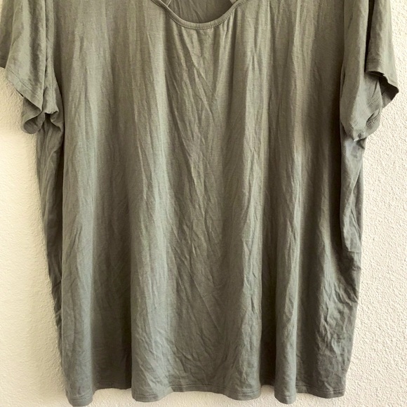 3/$24 Raggs II Riches Blouse - Picture 3 of 7